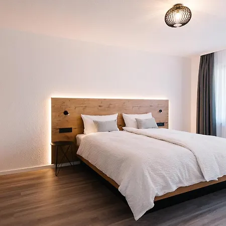Moderne 2 Zi.-fewo Blackforest Art Barrierefrei Naehe Freiburg شقة سيمونسوالد