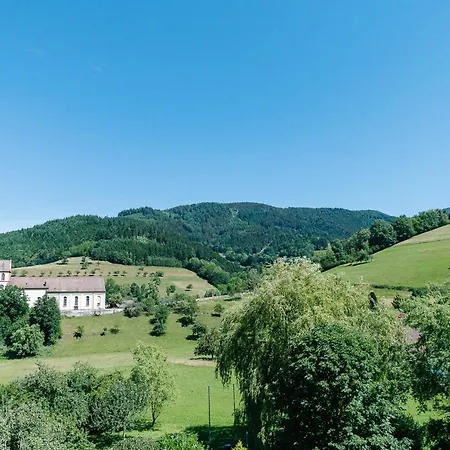 Moderne 2 Zi.-fewo Blackforest Art Barrierefrei Naehe Freiburg * سيمونسوالد