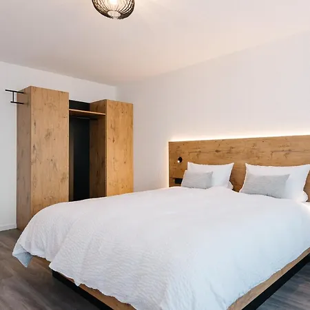 Moderne 2 Zi.-fewo Blackforest Art Barrierefrei Naehe Freiburg *